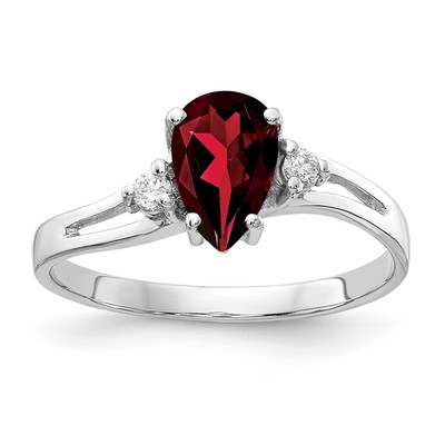 14k White Gold 7x5mm Pear Garnet A Diamond ring